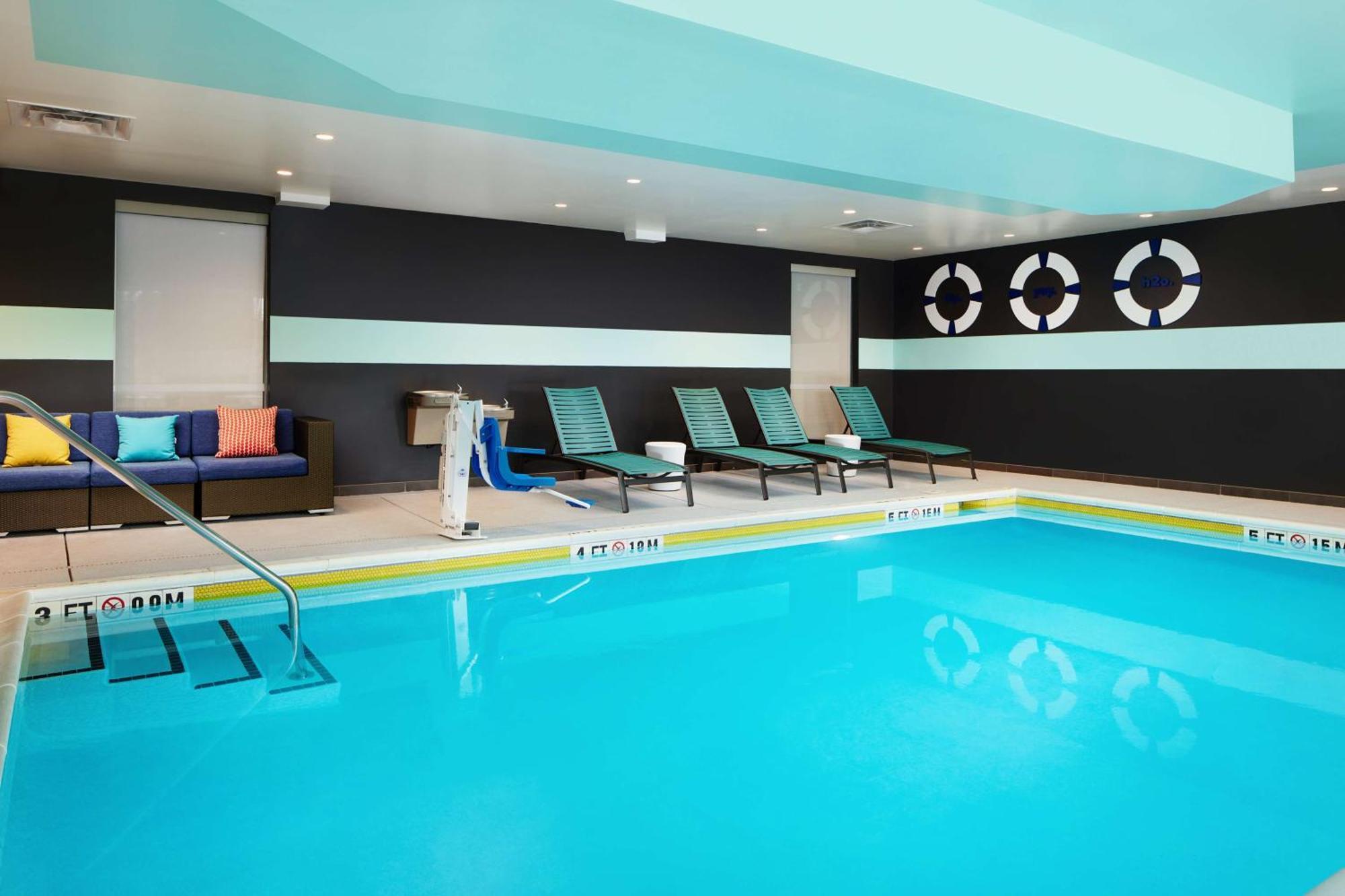 Tru By Hilton Charleston Airport Hotel North Charleston Bagian luar foto